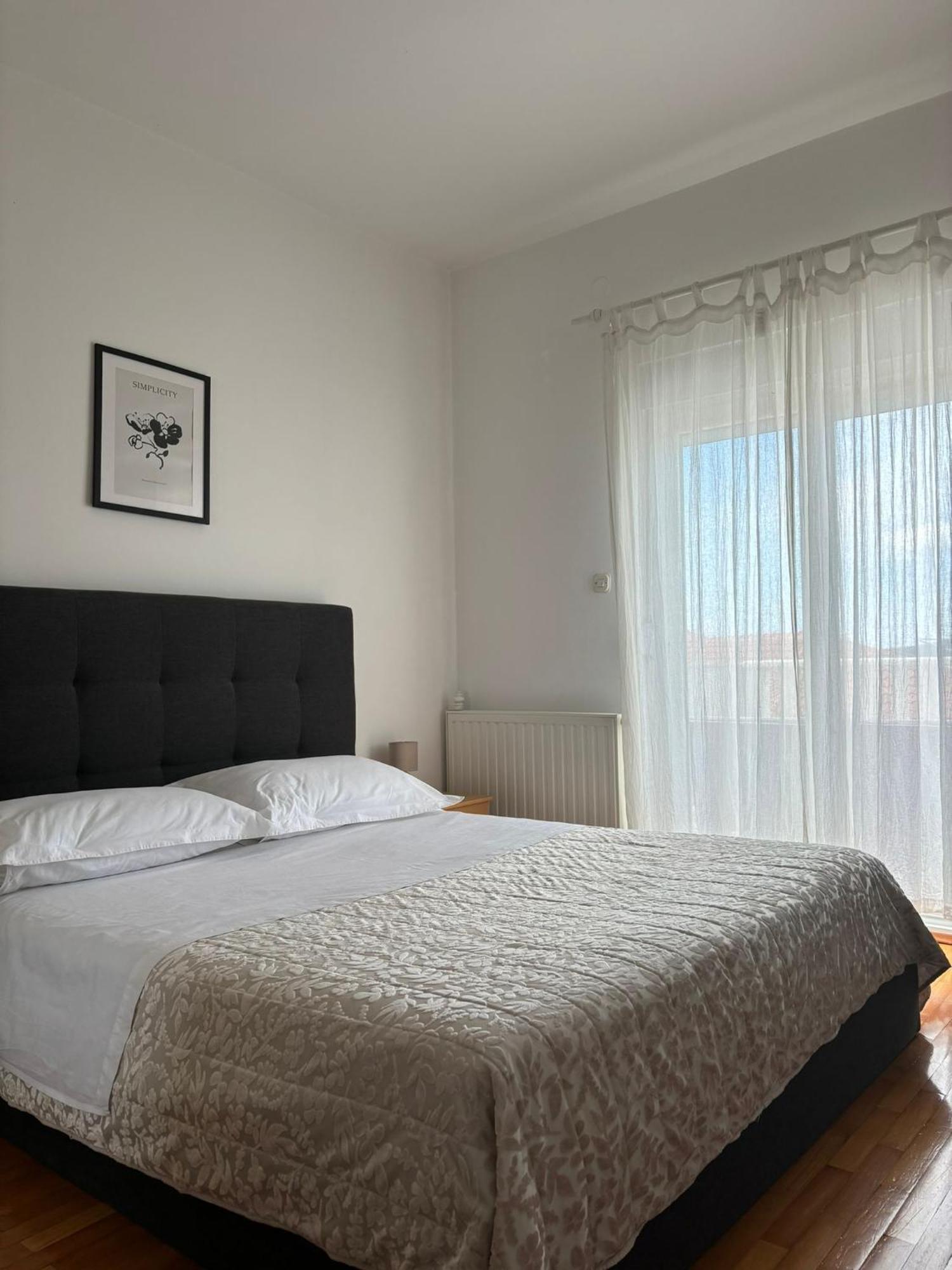 Apartman Luka Σίμπενικ Εξωτερικό φωτογραφία