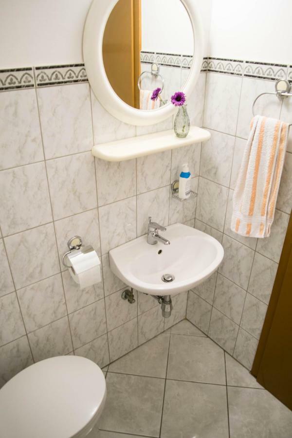 Apartman Luka Σίμπενικ Εξωτερικό φωτογραφία